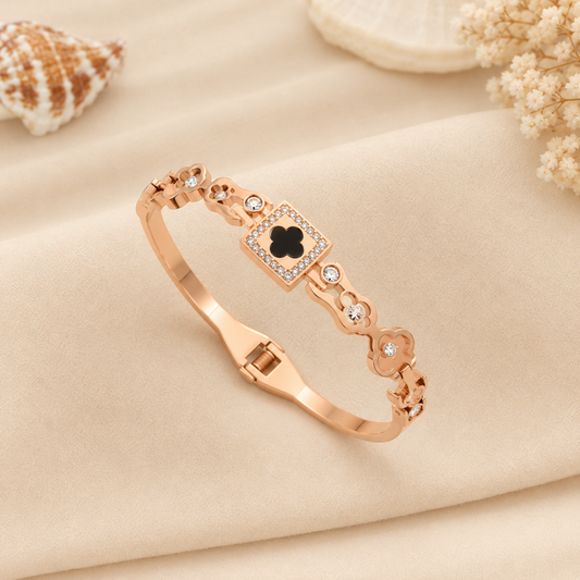 Black Clover Square Crystal Rose Gold Bangle