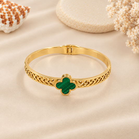 Striped Malachite Clover Chain-Edge Gold Bangle